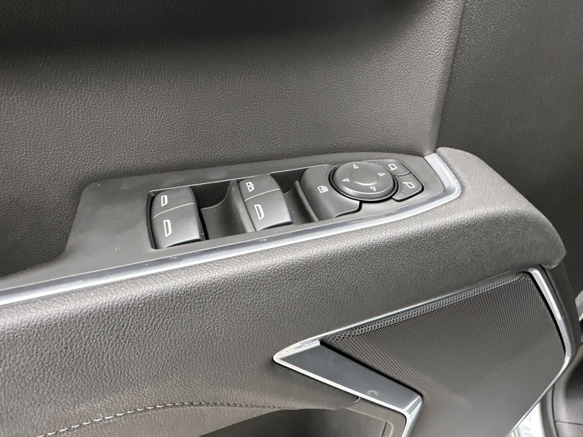 2026 Chevrolet Silverado 1500 RST - Photo 65
