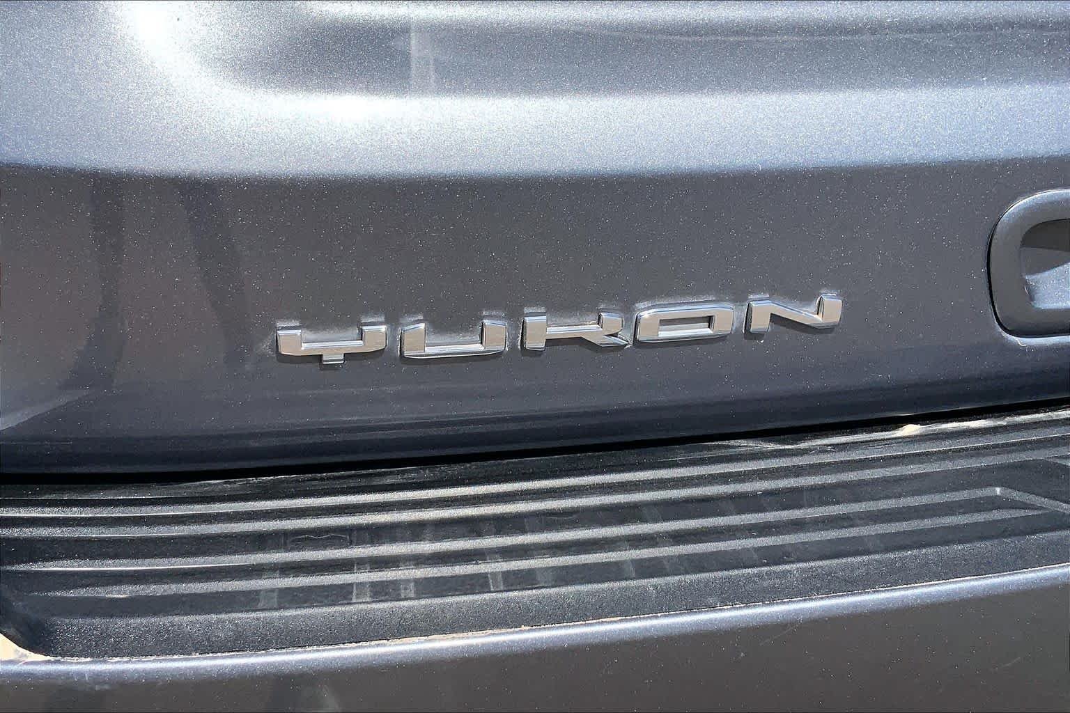 Used 2022 Satin Steel Metallic GMC Denali image 10