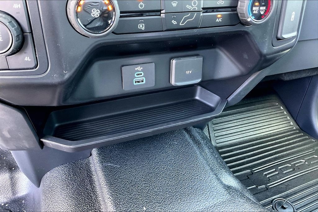 New 2026 Ford Super Duty F-350 XL 4D Crew Cab