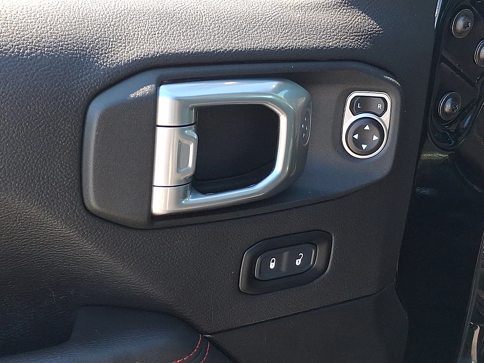Used 2023 Black Clearcoat - PX8 Jeep 4-Door Rubicon 4x4 image 20