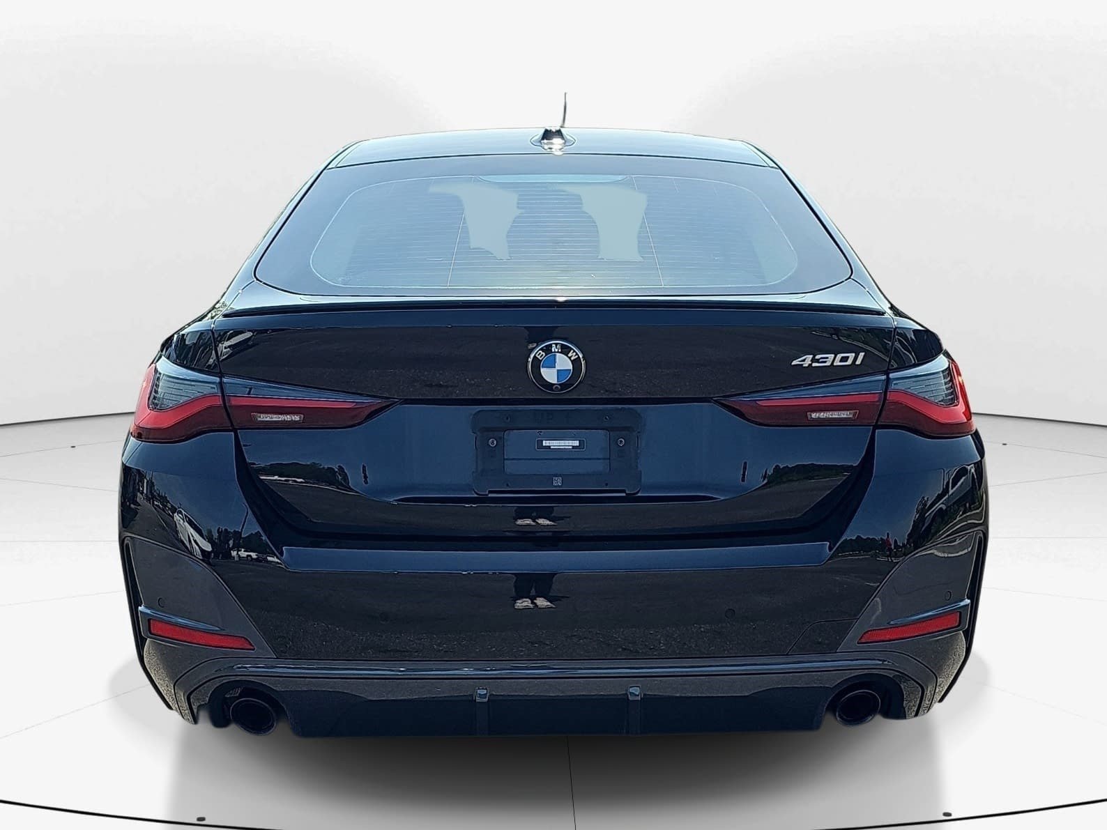 Certified Used 2024 Black Sapphire Metallic BMW 430i image 5