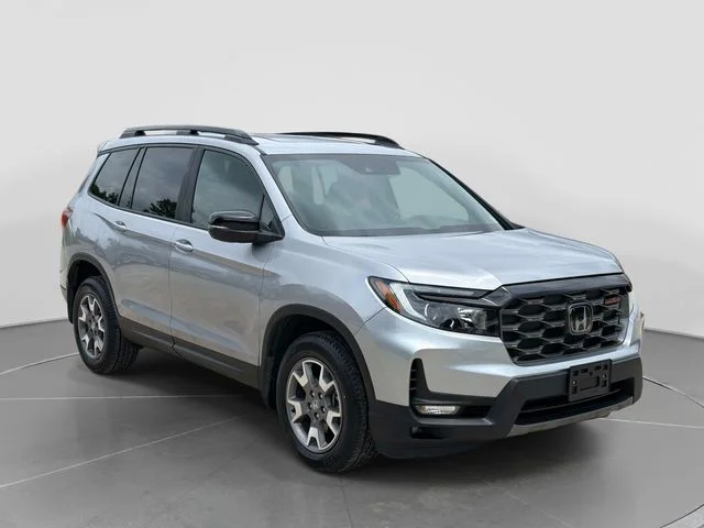 2022 Honda Passport 3.5 TrailSport 4WD Auto's photo