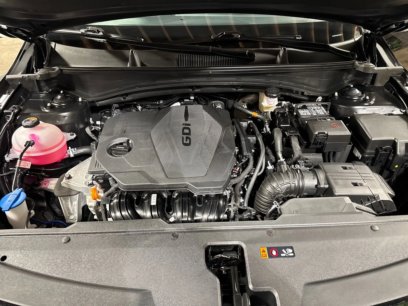 Used 2025 Black Kia X-Line image 29
