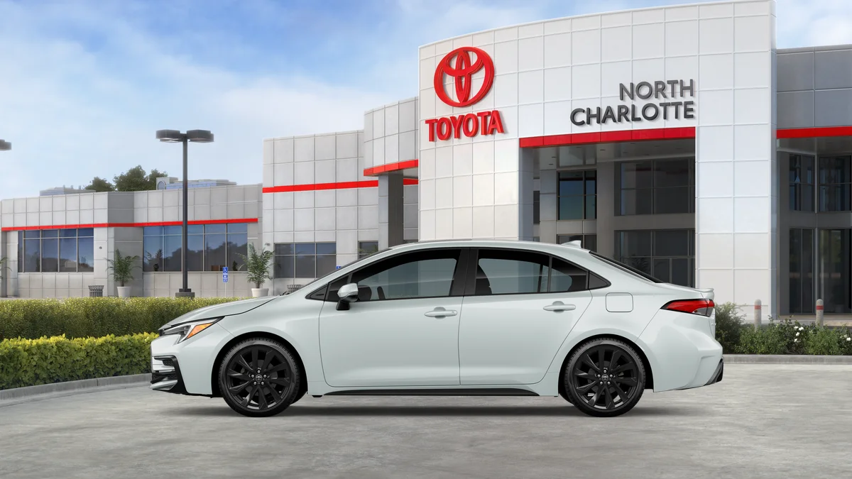 New 2026 Wind Chill Pearl Toyota SE image 63