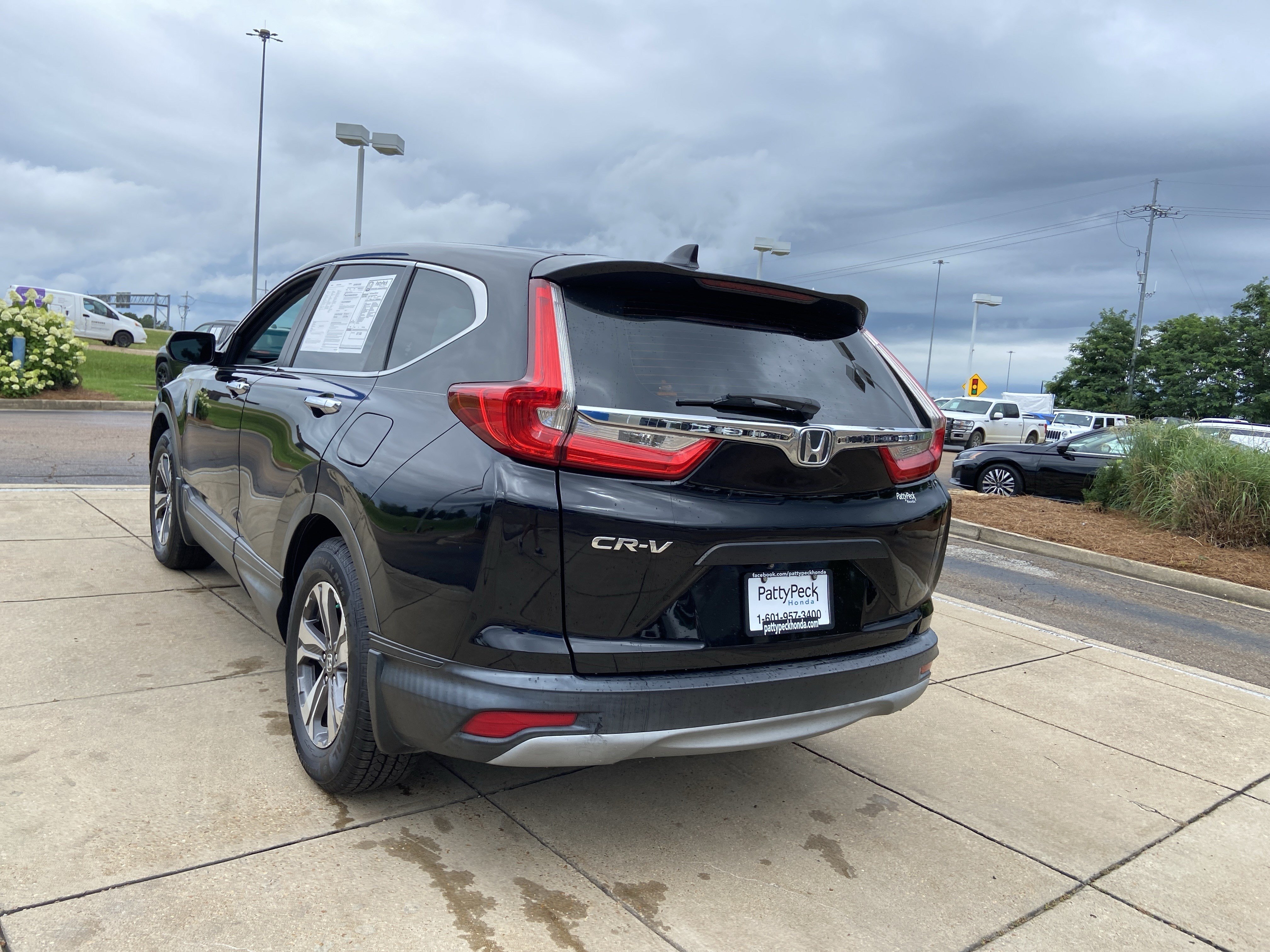 Used 2018 Crystal Black Pearl Honda LX image 7