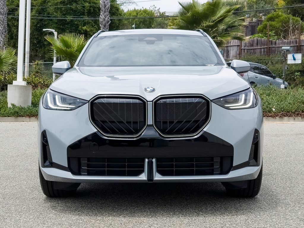 New 2026 Brooklyn Grey Metallic BMW 30 xDrive image 2