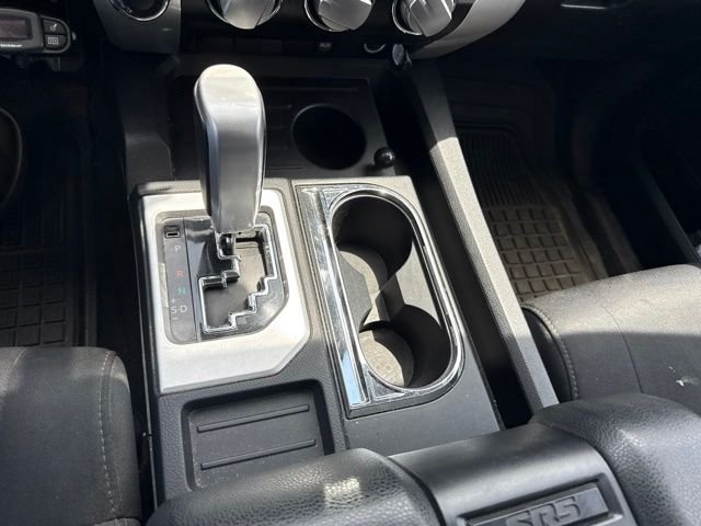 Used 2014 Blue Toyota SR5 image 31