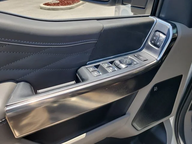 New 2026 Avalanche Ford Platinum image 18