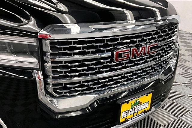 Used 2023 Ebony Twilight Metallic GMC Denali image 34