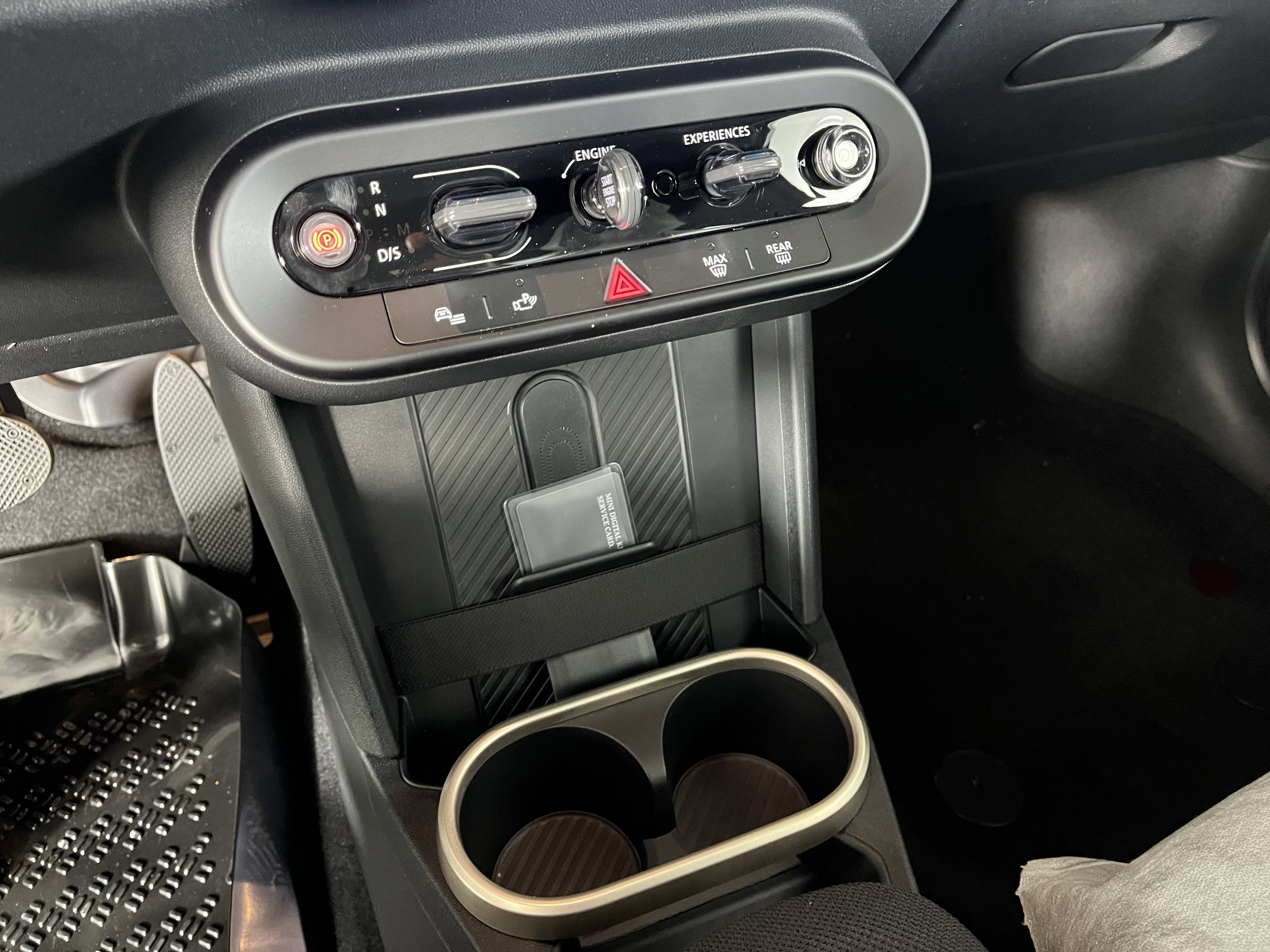 2026 MINI Hardtop 2 Door S - Photo 13