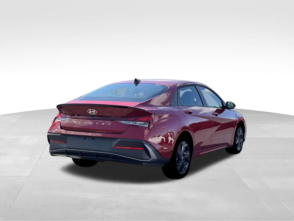Certified Used 2026 Red Hyundai SEL Sport image 8