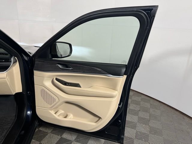 Certified Used 2023 Black Jeep Limited image 28
