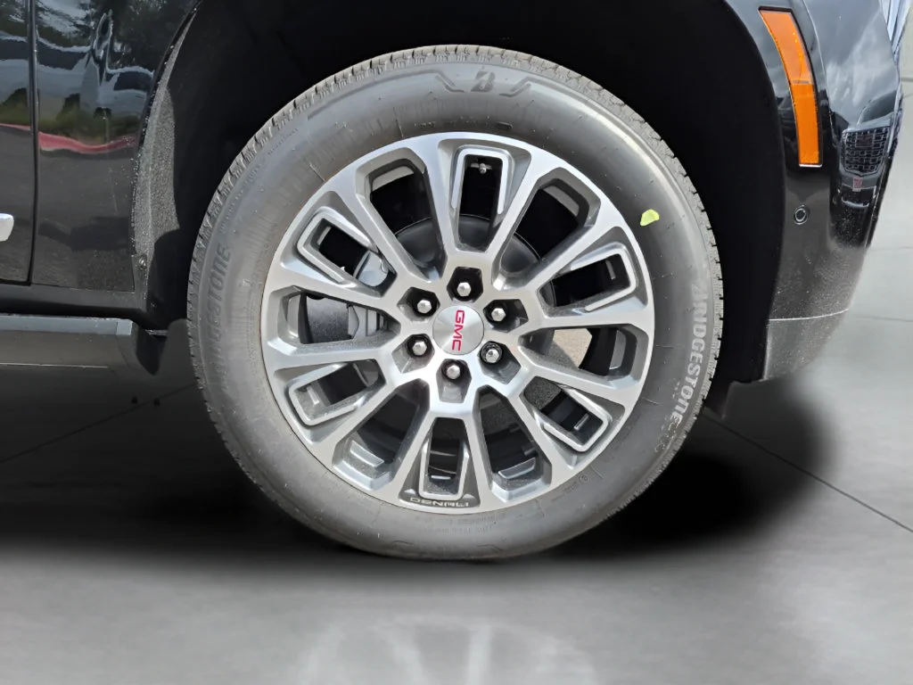 New 2026 GMC Yukon Denali, photo 13