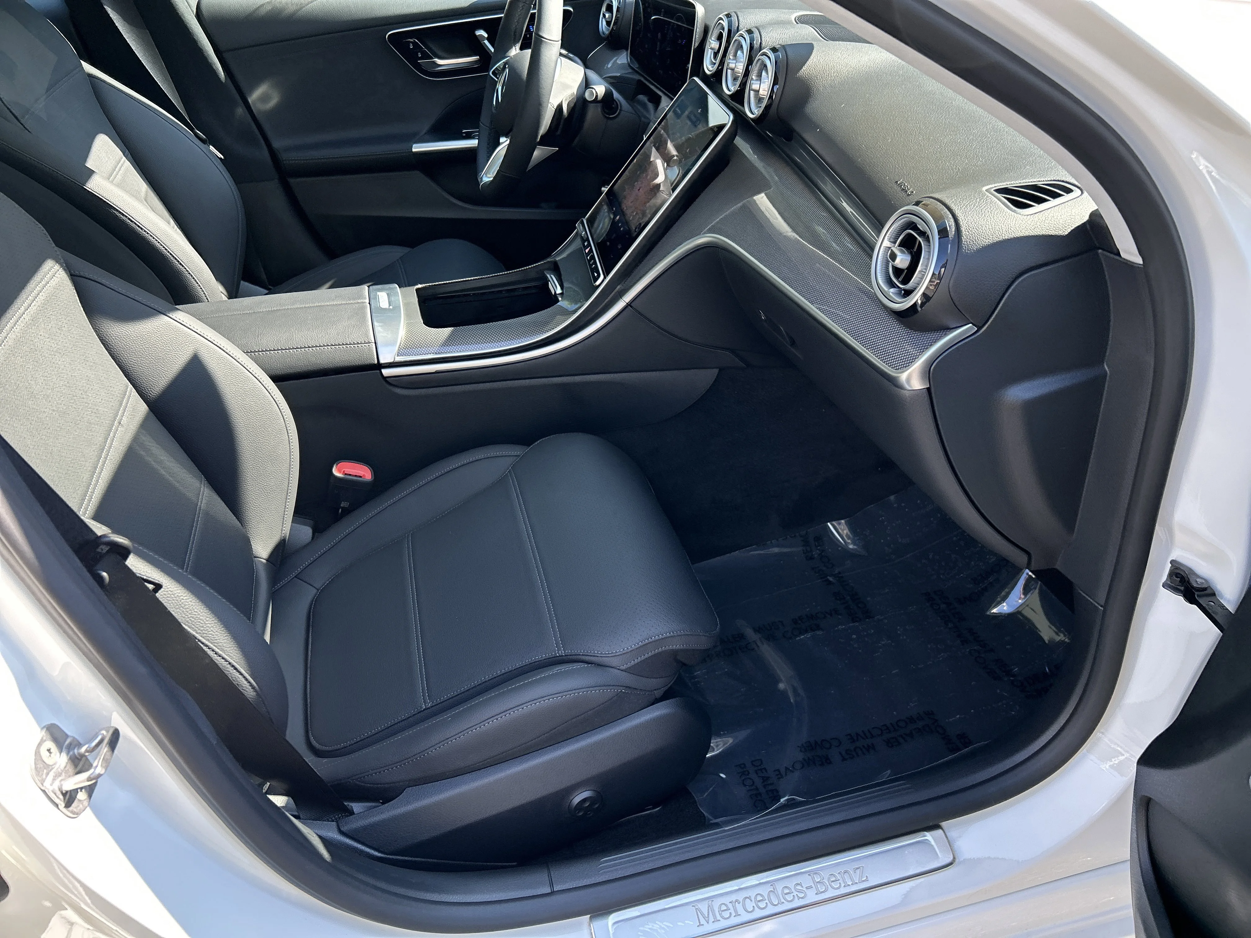 New 2026 Polar White Mercedes-Benz C 300 4MATIC® Sedan image 43