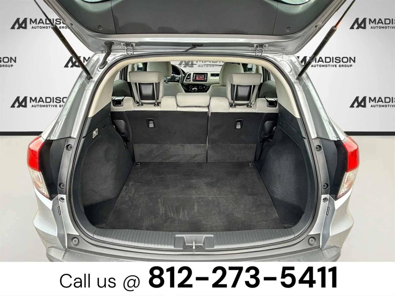 Used 2019 Silver Honda LX image 23