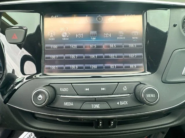 Used 2017 Red Buick Essence image 19