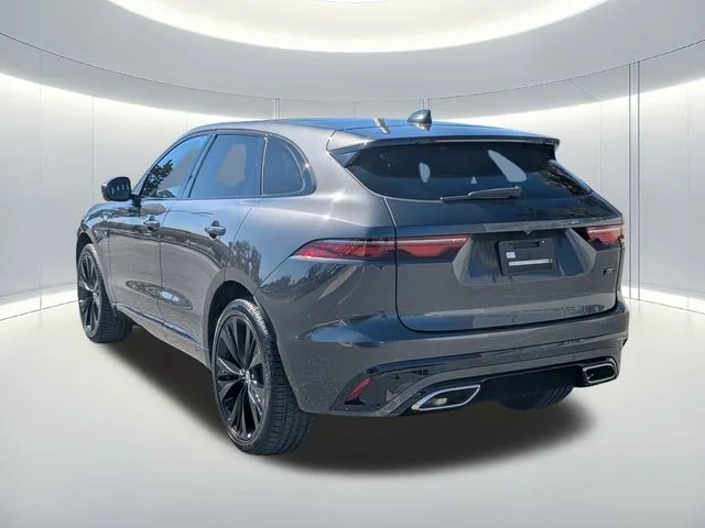 2026 Jaguar F-Pace R-Dynamic S - Photo 7