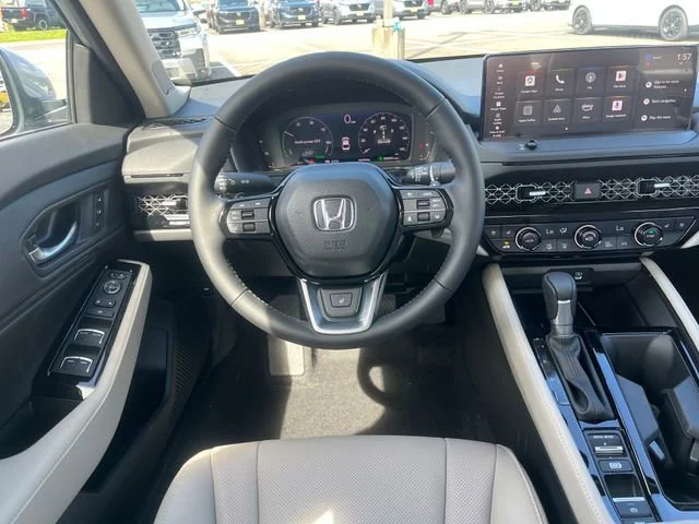 New 2026 Urban Gray Honda Touring image 18