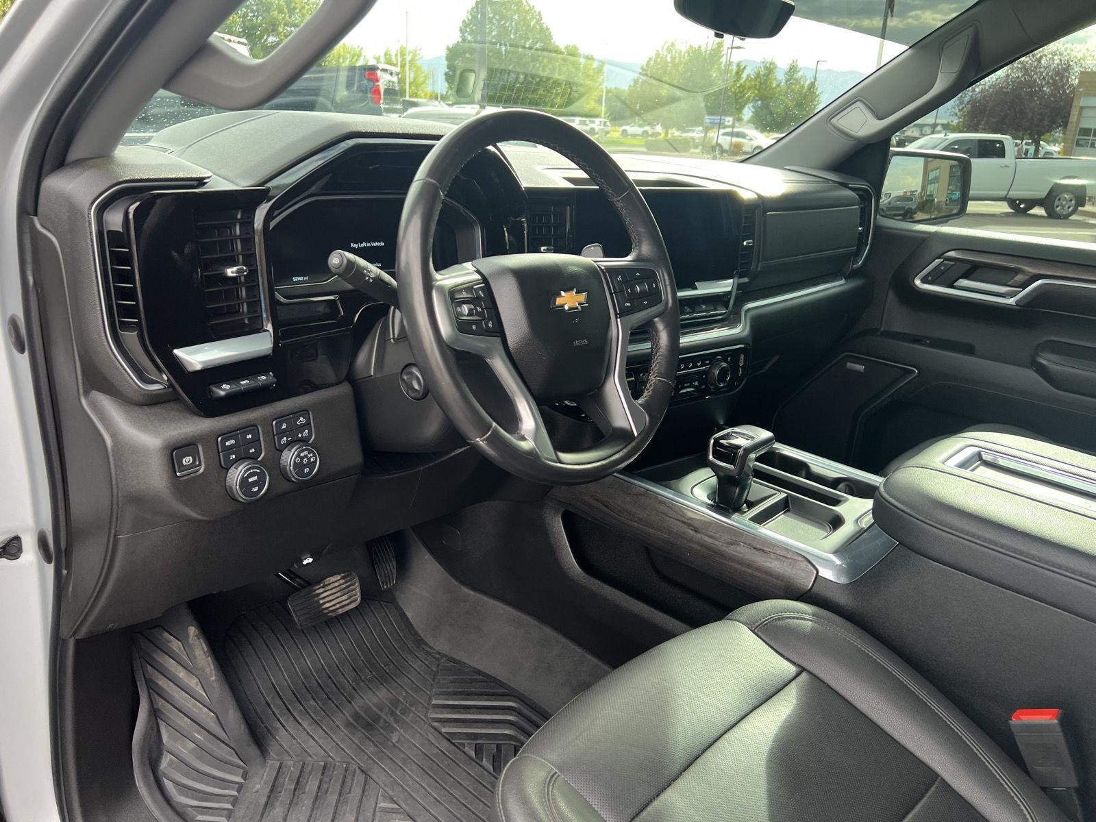 2022 Chevrolet Silverado 1500 LTZ - Photo 17