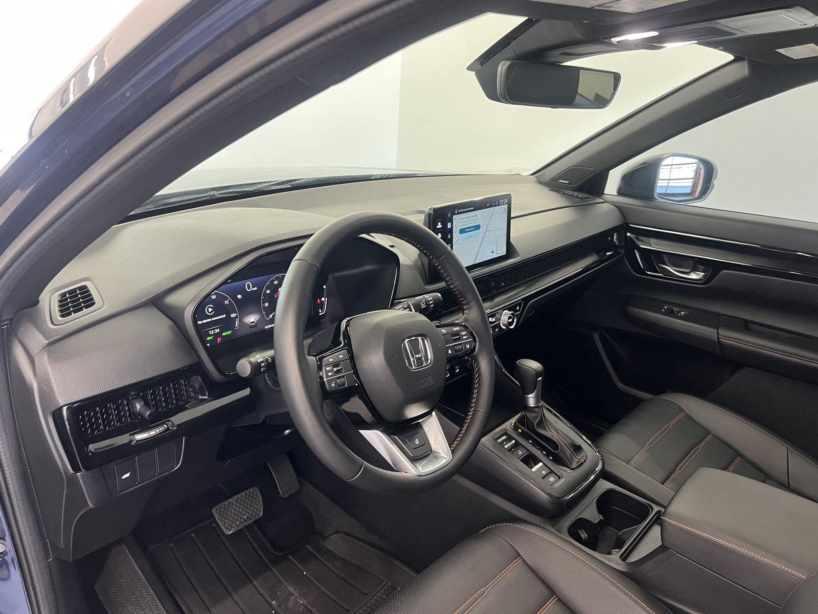 2026 Honda CR-V Sport Touring - Photo 29