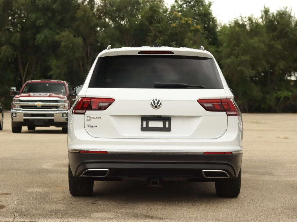 Used 2021 White Volkswagen 2.0T SE image 6