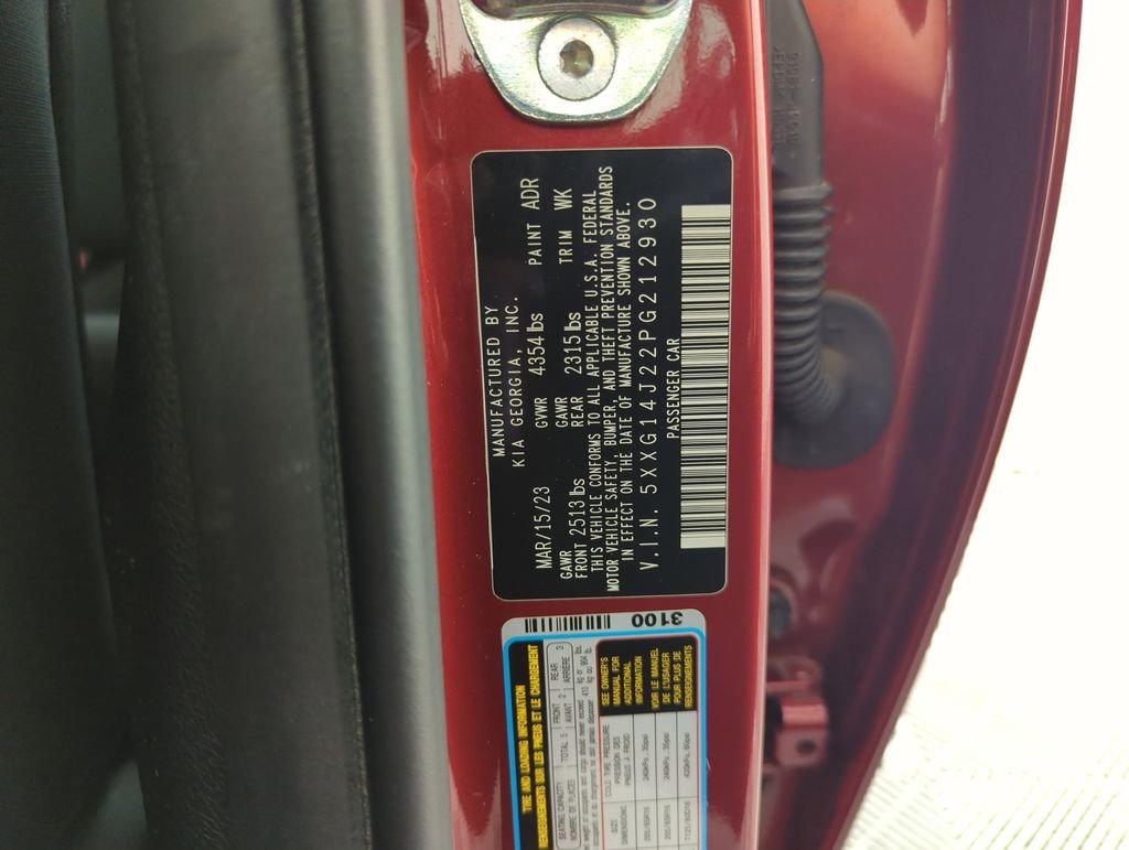 Used 2023 Red Kia LXS image 38