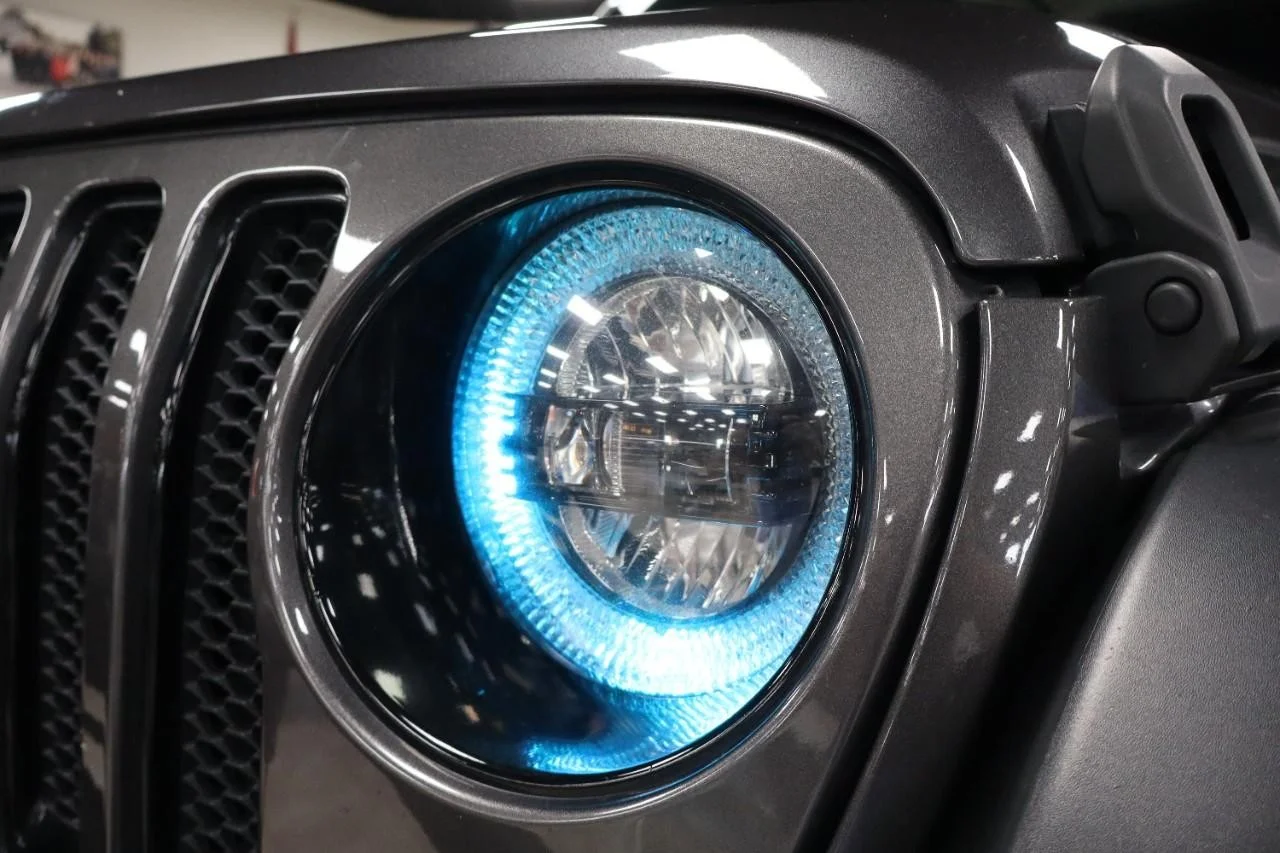 Used 2021 Granite Crystal Metallic Clear Coat Jeep Sport Altitude image 2