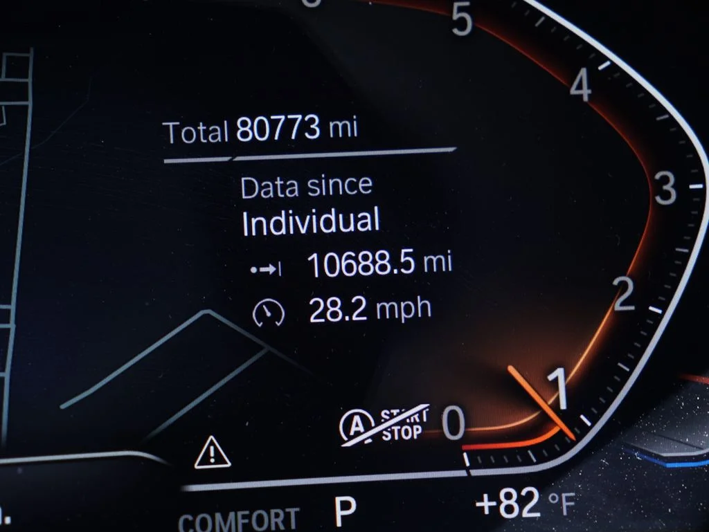 Certified Used 2019 White BMW 330i image 4