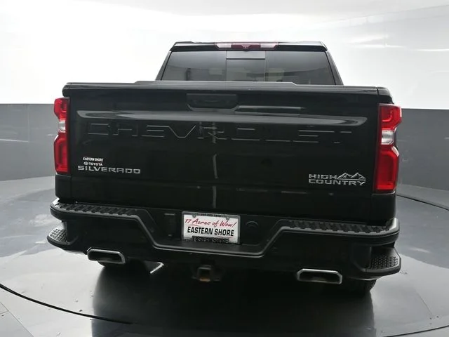 Used 2023 Black Chevrolet High Country image 6