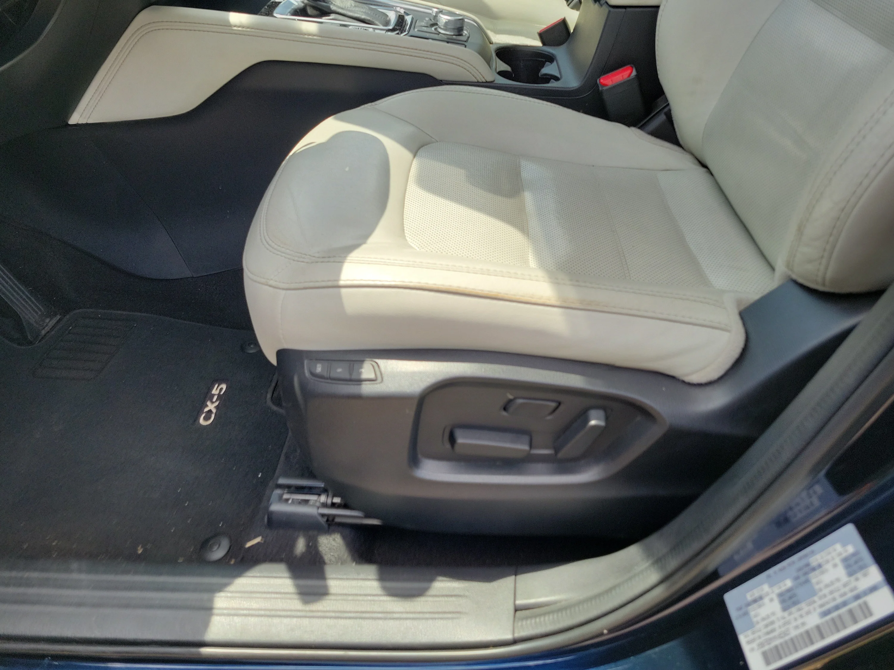 Used 2021 Deep Crystal Blue Mica Mazda Grand Touring image 20