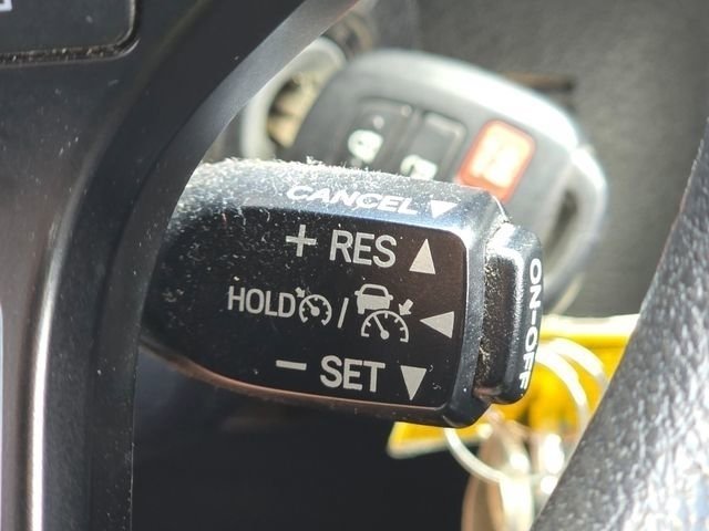 Used 2021 Magnetic Gray Metallic Toyota SR image 17