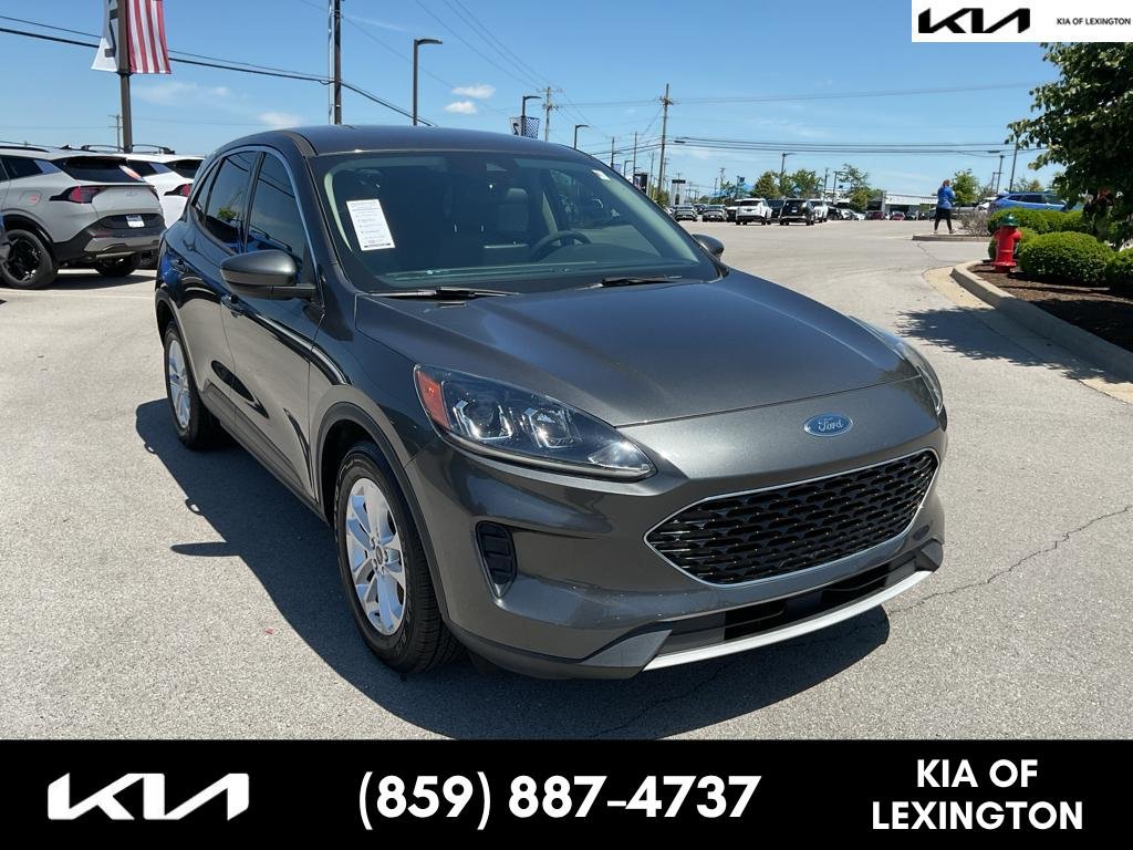 Used 2020 Magnetic Metallic Ford SE image 1