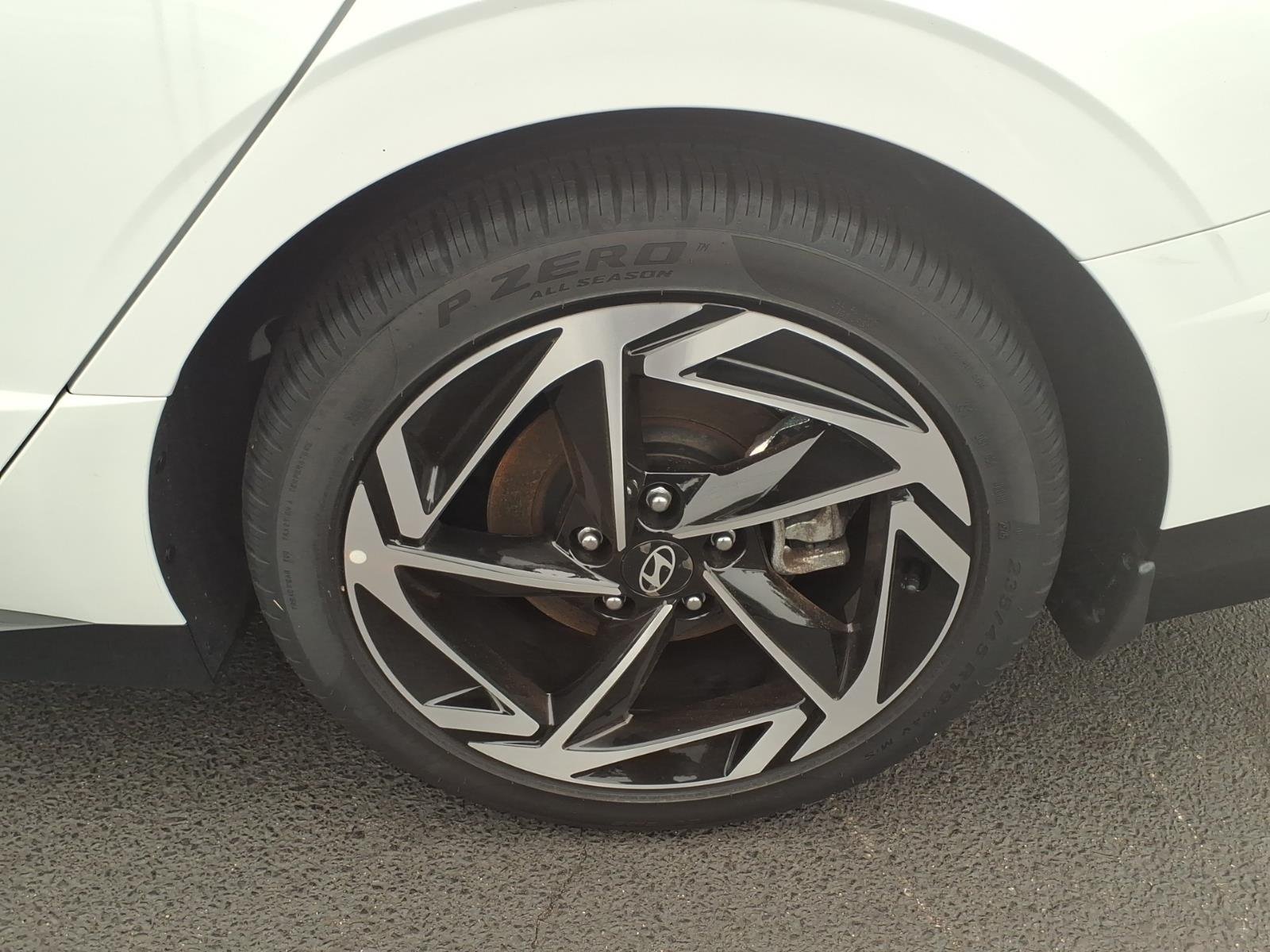2026 Hyundai Sonata SEL - Photo 10