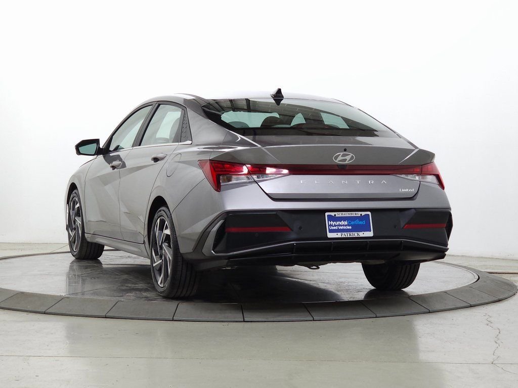 2024 Hyundai Elantra Limited - Photo 6