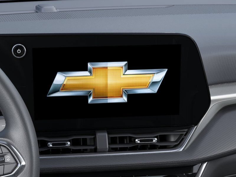 New 2026 Summit White Chevrolet LT image 21