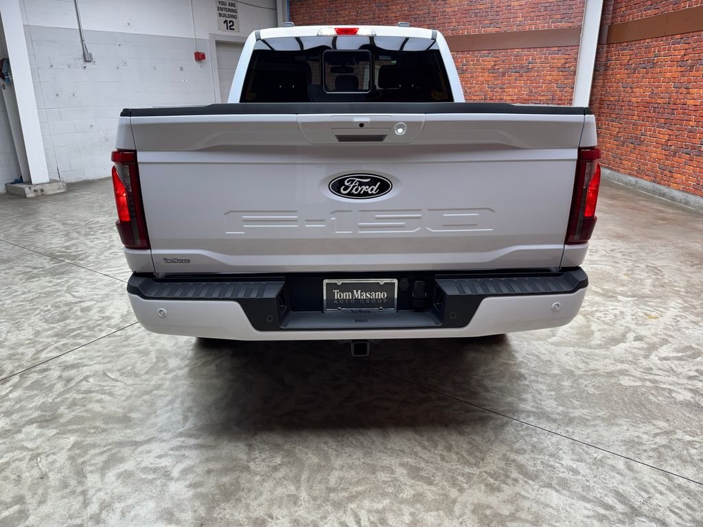 New 2026 White Ford XLT image 3