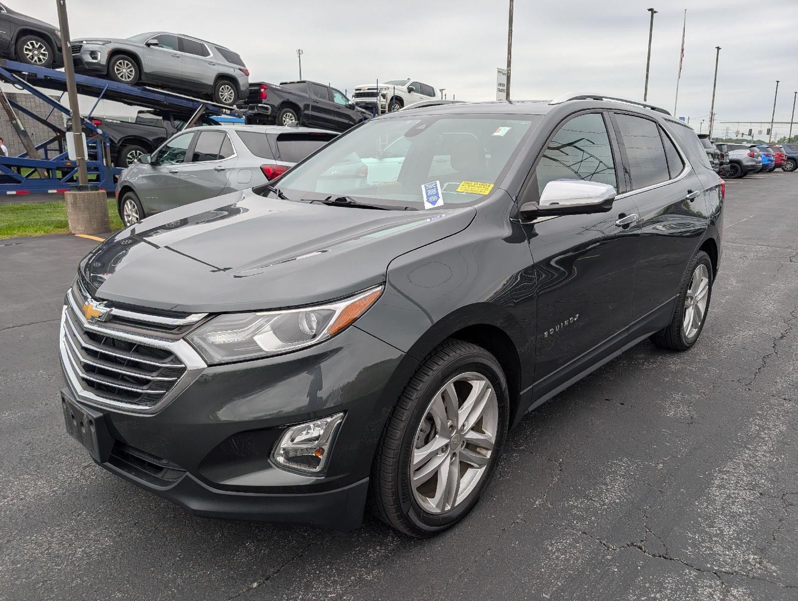 Used 2019 Nightfall Gray Metallic Chevrolet Premier image 4