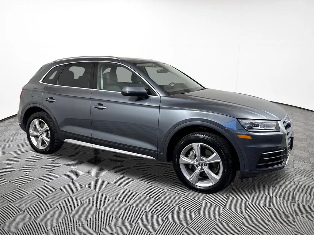 Used 2020 Gray Audi 45 Premium image 5