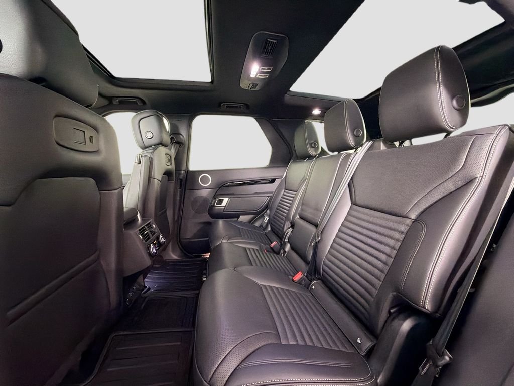 New 2026 Fuji White Land Rover S image 26