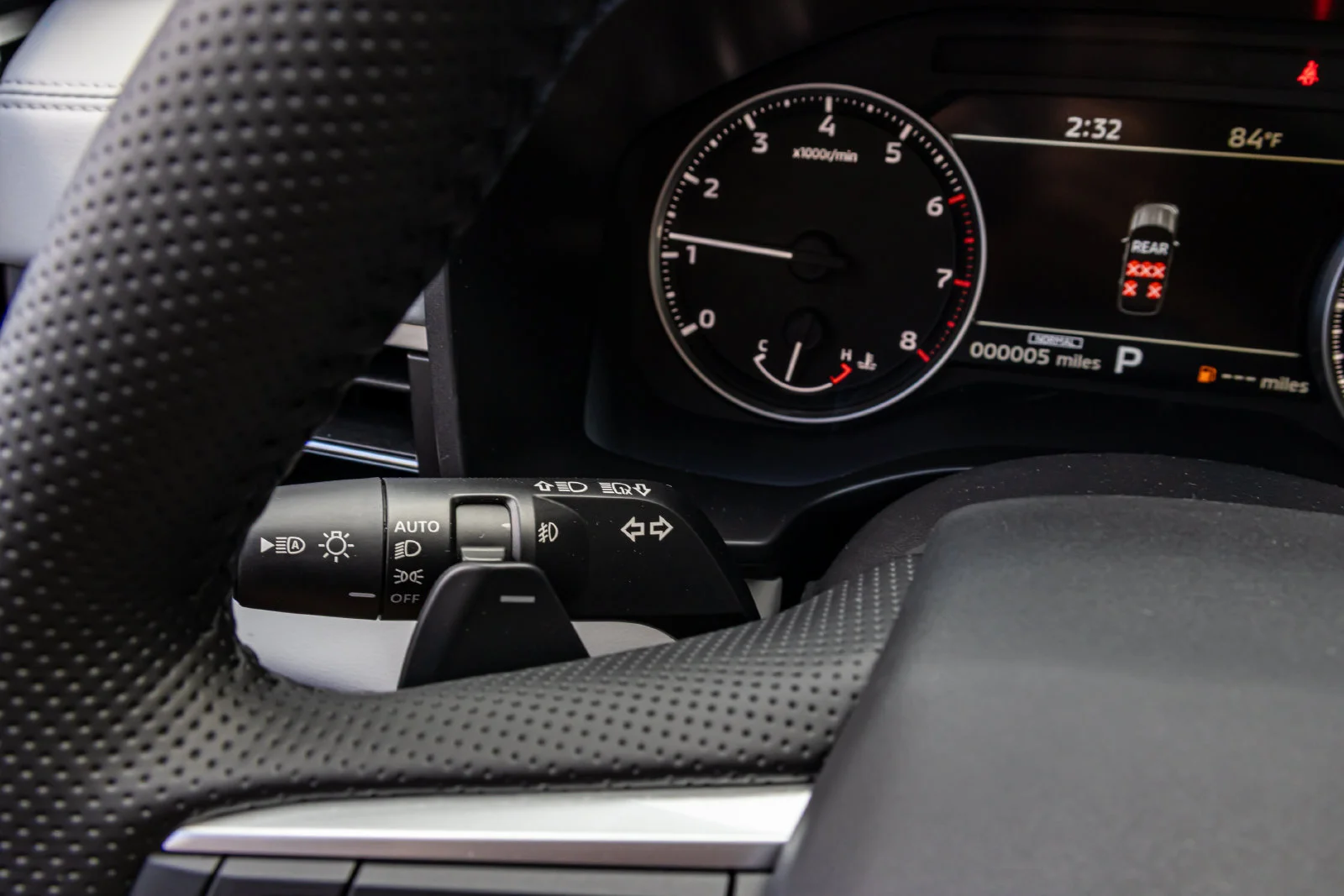 New 2026 White Mitsubishi SE 1.5T 2WD image 23