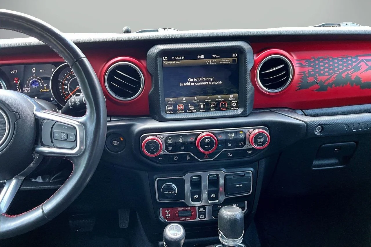 Used 2023 White Jeep Rubicon image 11