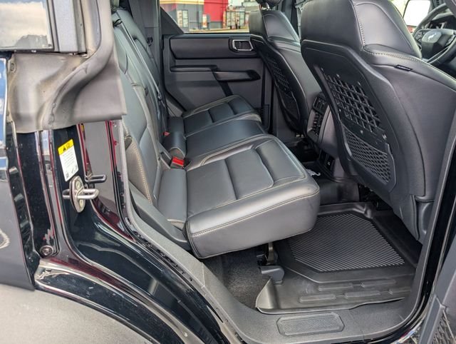 Used 2025 Black Ford Badlands image 19