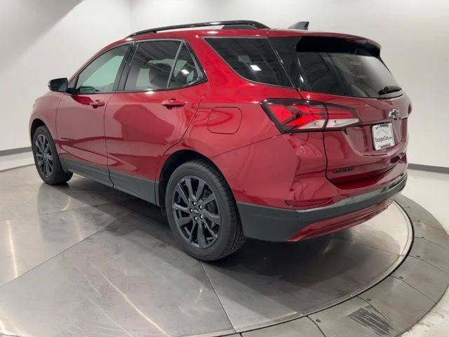 Used 2022 Red Chevrolet RS image 3