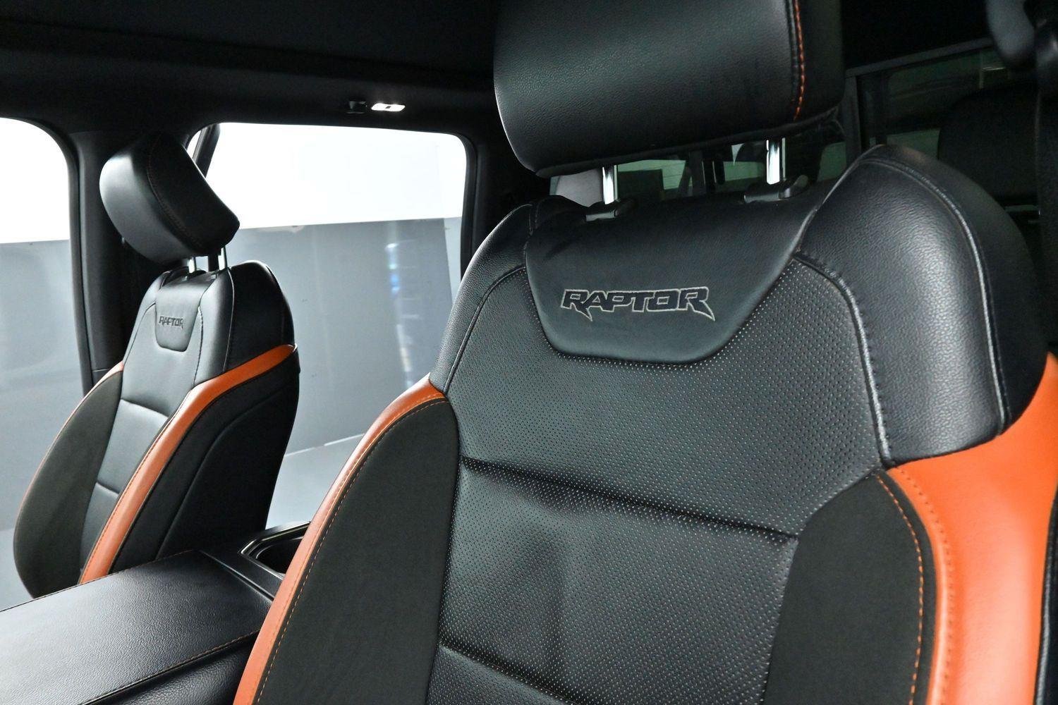 Used 2018 Oxford White Ford Raptor image 16