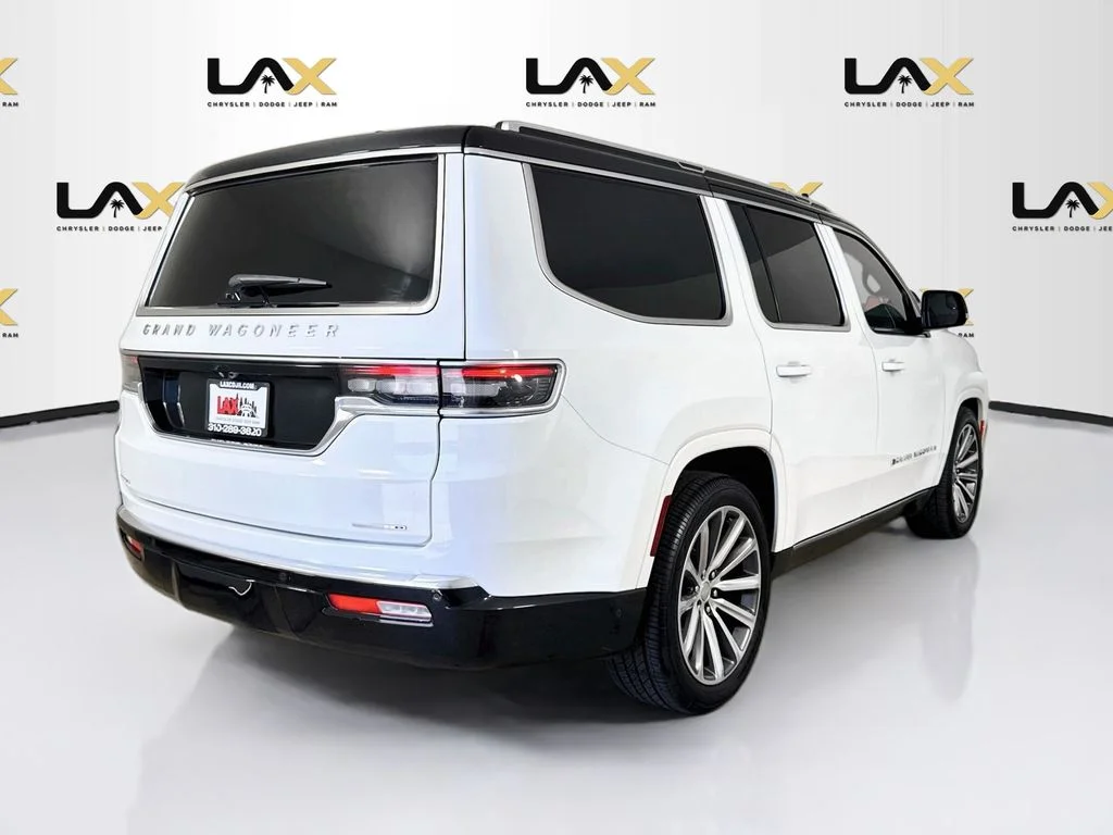 Used 2023 White Jeep Series II image 7