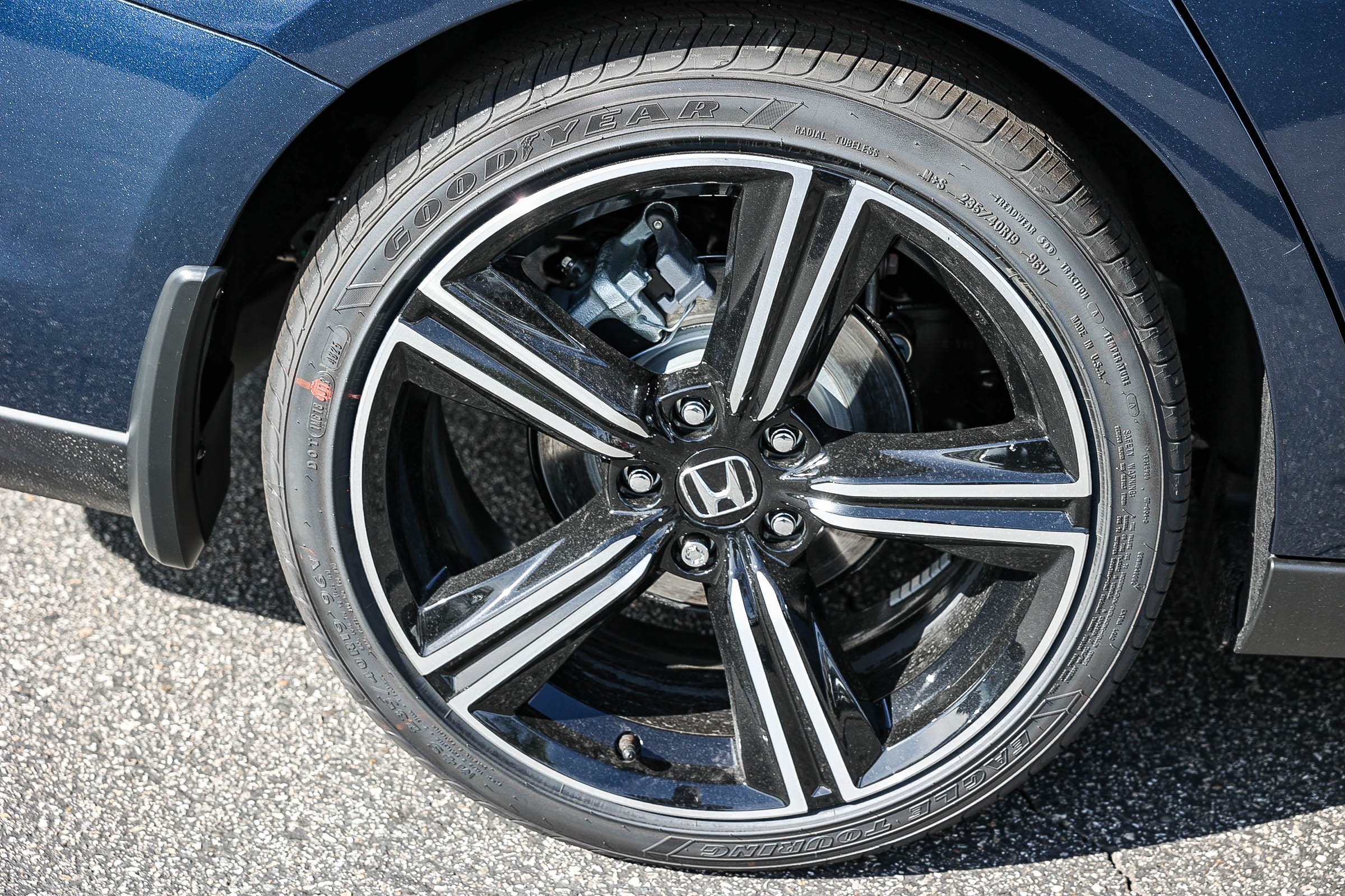 New 2026 Canyon River Blue Metallic Honda SE CVT image 9
