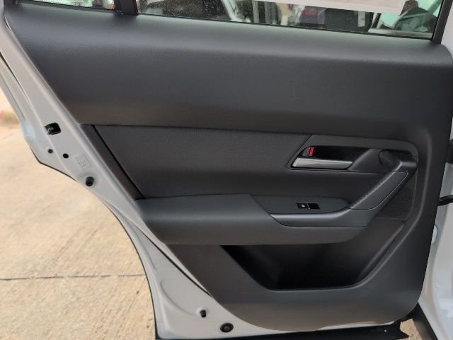 Used 2026 White/off-white Mazda 2.5 Turbo image 9