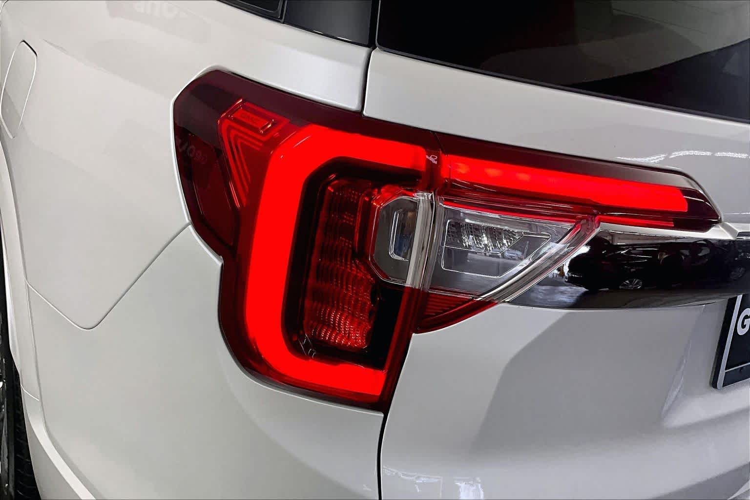 2023 GMC Acadia Denali - Photo 53