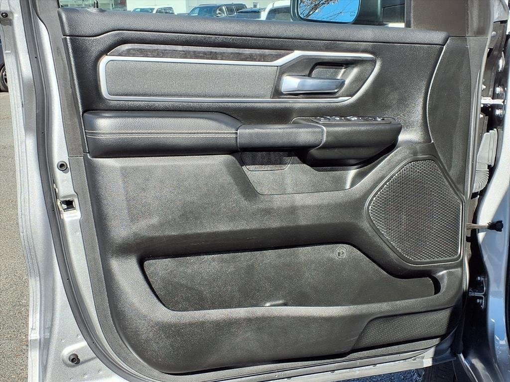 Used 2022 Billet Silver Metallic Clearcoat Ram Big Horn image 4