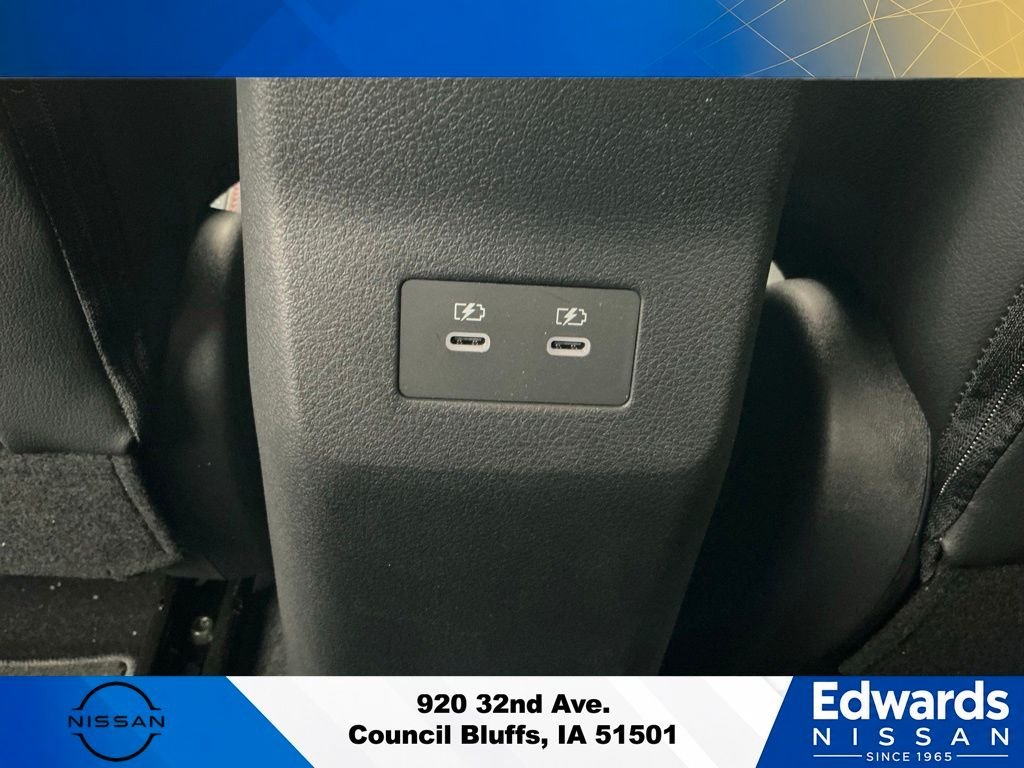 Used 2026 Gray Nissan SR image 14